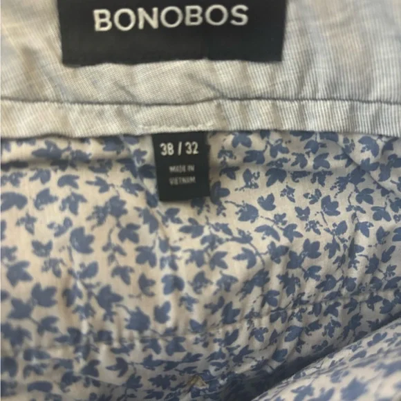 NWT Khaki Straight Fit Stretch Washed Chinos from Bonobos, Size 38/32 - Picture 6 of 6